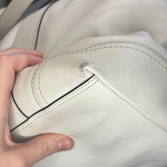 Coach White Smooth Leather Extra Large Tote Bag 2006 - Picture 10 of 13